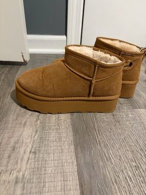 Women's Faux-Suede Platform Ankle Booties in Chestnut